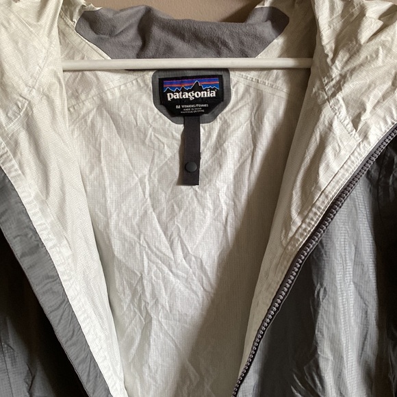 Patagonia Torrentshell Gray Hooded Rain Jacket Coat Windbreaker - Picture 5 of 10